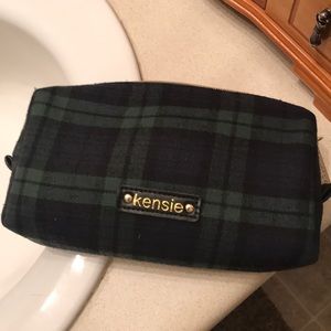 Kensie plaid makeup bag
